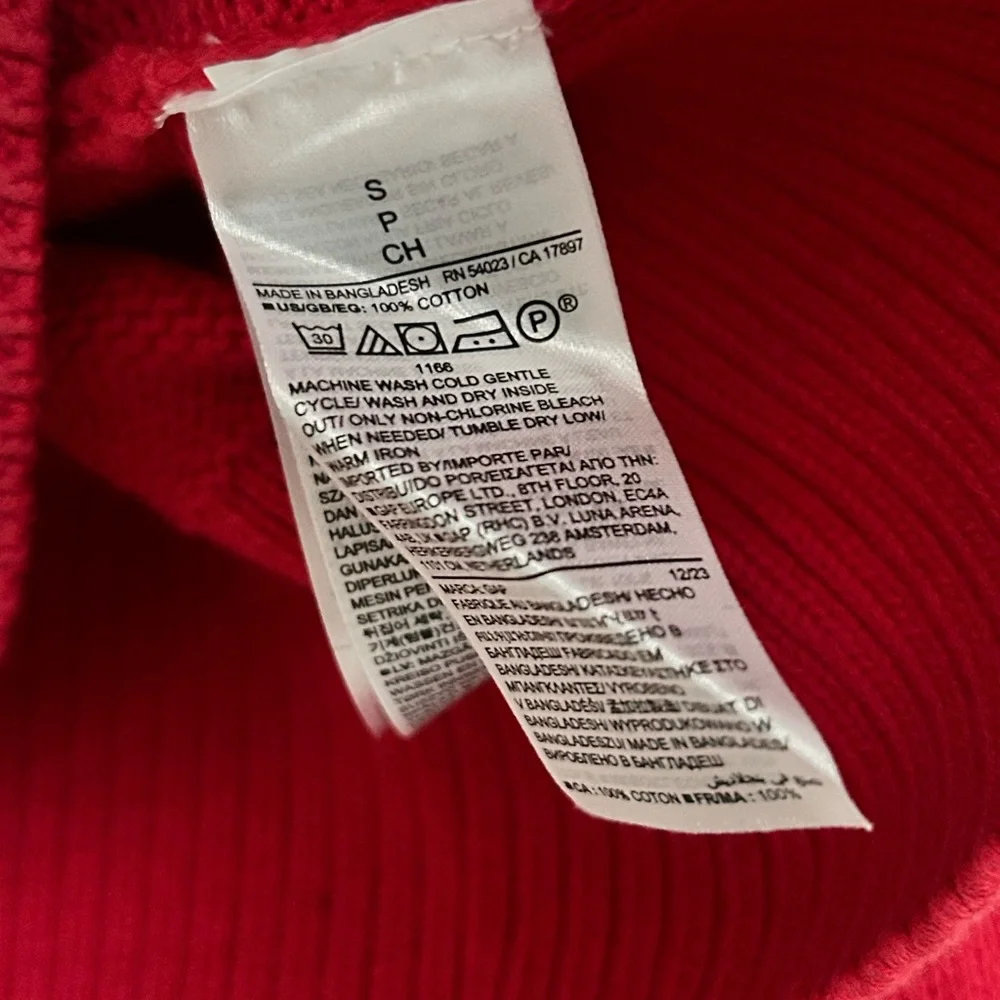 GAP Oversized Red Crew Neck Sweater - Picture 4 of 4